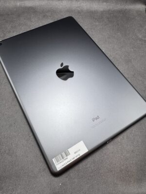 IPAD8 WIFI 128G 黑 電池77% (11G2G3) 無盒