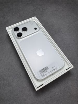 IPHONE 17PRO 512G 銀 電池100% 保固2027/04/16 (718223) 有盒